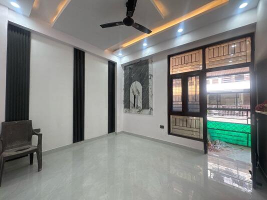 3 BHK Builder Floor in Gyan Khand 1, Ghaziabad