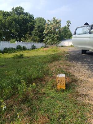 Residential land / Plot in Mahindra City, GST Road