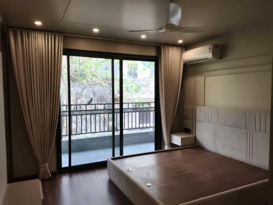 4 BHK Builder Floor in DLF Phase 2, Gurgaon