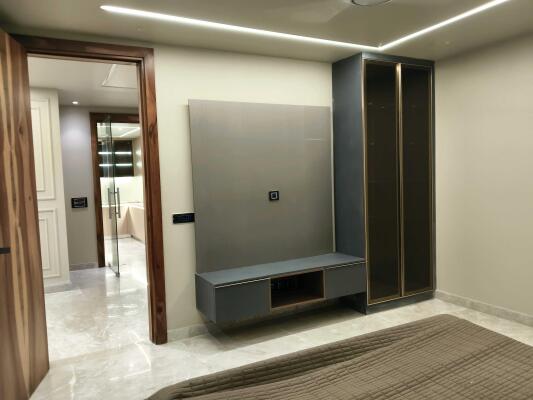 4 BHK Builder Floor in DLF Phase 2, Gurgaon