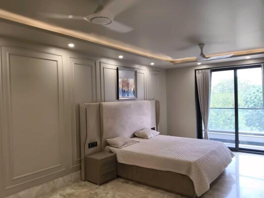 4 BHK Builder Floor in DLF Phase 2, Gurgaon
