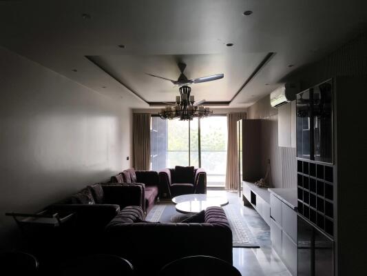 4 BHK Builder Floor in DLF Phase 2, Gurgaon