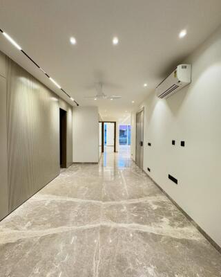 4 BHK Builder Floor in Sector 11, Faridabad
