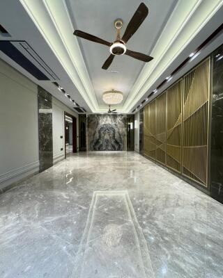 4 BHK Builder Floor in Sector 11, Faridabad