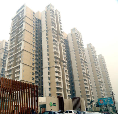 4 BHK Flat in Sector 16C, Greater Noida