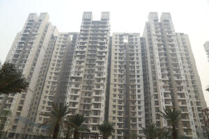 4 BHK Flat in Sector 16C, Greater Noida