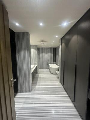 4 BHK Triplex Builder Floor in Greater Kailash 1, Delhi