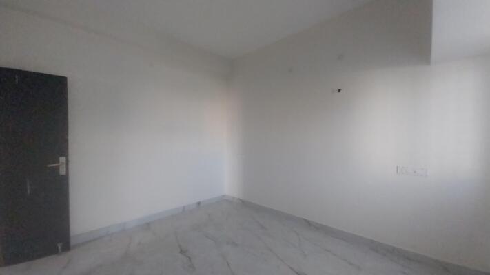 3 BHK Flat in Selaiyur, Chennai