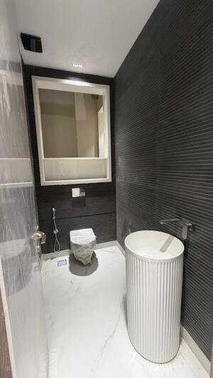 4 BHK Builder Floor in Sector 21C, Faridabad