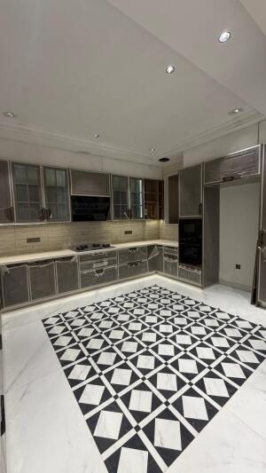 4 BHK Builder Floor in Sector 21C, Faridabad