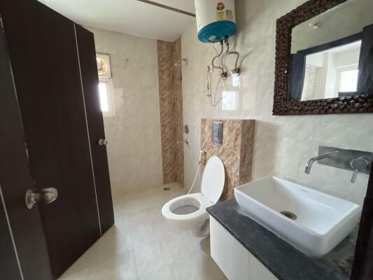 3 BHK Flat in Indirapuram, Ghaziabad