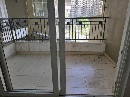 3 BHK Flat in Sector 143, Noida