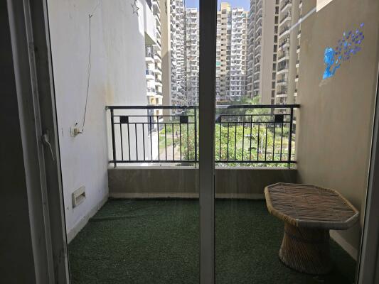 3 BHK Flat in Sector 143, Noida