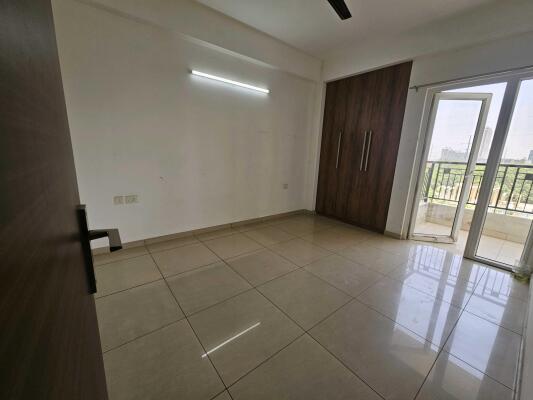3 BHK Flat in Sector 143, Noida