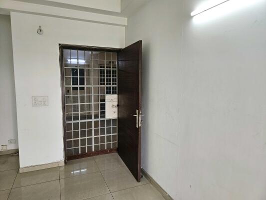 3 BHK Flat in Sector 143, Noida