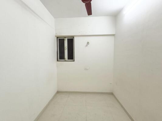 2 BHK Flat in IC Colony, Borivali West