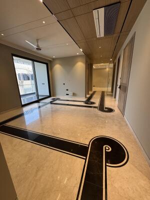 4 BHK Builder Floor in Hauz Khas Enclave, Delhi
