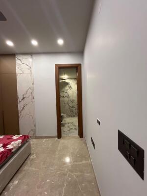 4 BHK Builder Floor in Nirvana Country, Gurgaon