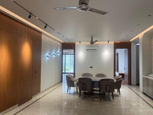 4 BHK Builder Floor in Nirvana Country, Gurgaon