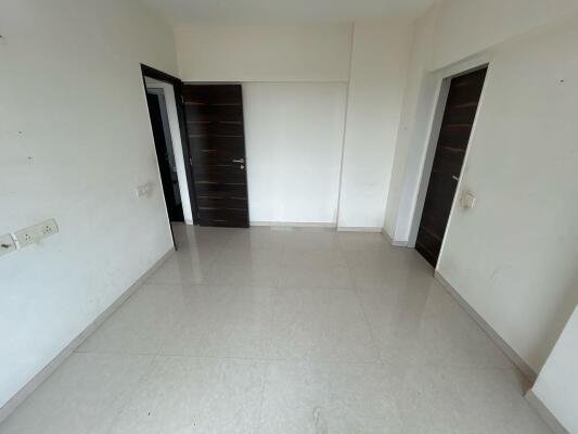 2 BHK Flat in Malad West, Mumbai