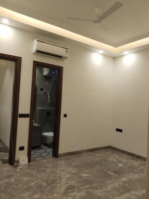 3 BHK Builder Floor in Kailash hills, Delhi