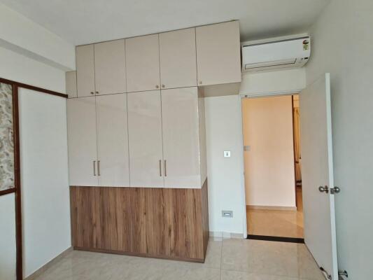 4 BHK Flat in Anna Nagar, Chennai