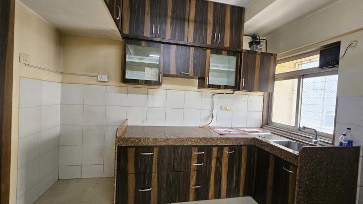 3 BHK Flat in Pokhran 2, Thane