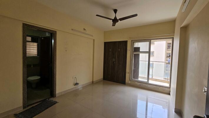3 BHK Flat in Pokhran 2, Thane