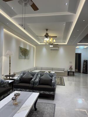 4 BHK Flat in Pakhowal Road, Ludhiana
