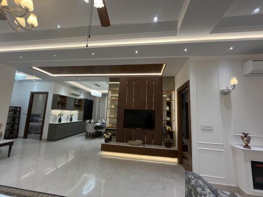 4 BHK Flat in Pakhowal Road, Ludhiana