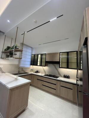 4 BHK Flat in Pakhowal Road, Ludhiana
