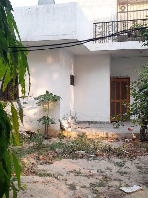 Residential land / Plot in Sector 37, Greater Noida
