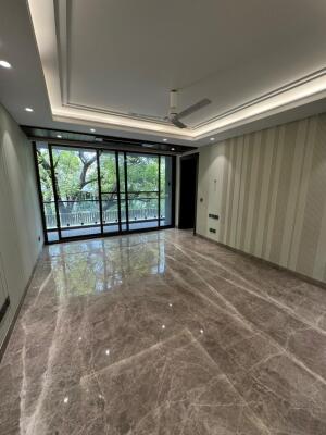 4 BHK Builder Floor in South Extension 2, Delhi