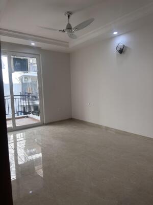 4 BHK Flat in Pakhowal Road, Ludhiana