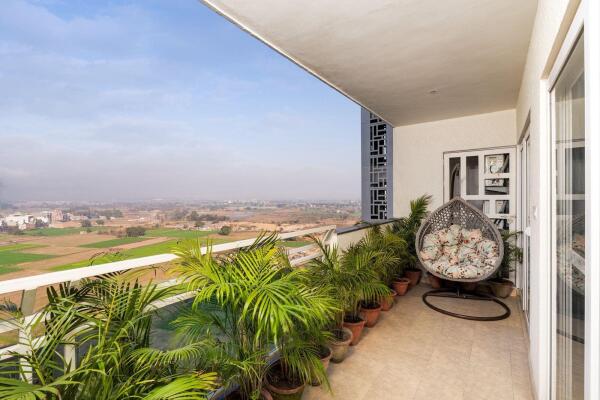 3 BHK Flat in Airport Road, Mohali