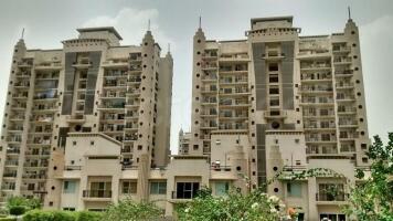 3 BHK Flat in Sector Chi 4, Greater Noida