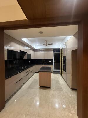 4 BHK Builder Floor in South City 1, Gurgaon