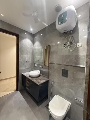 4 BHK Builder Floor in South City 1, Gurgaon