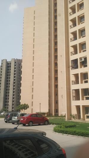 2 BHK Flat in Sector 134, Noida