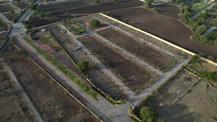 Residential land / Plot in Khandwa Road , Indore