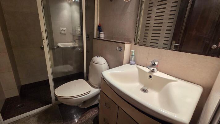 3 BHK Duplex Builder Floor in East of Kailash, Delhi