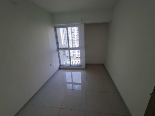 3 BHK Flat in Ghodbunder Road, Thane