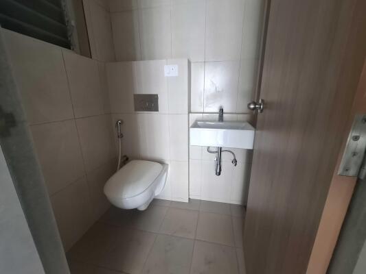 3 BHK Flat in Ghodbunder Road, Thane