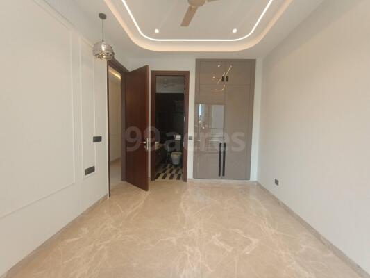 3 BHK Duplex Builder Floor in East of Kailash, Delhi