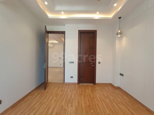 3 BHK Duplex Builder Floor in East of Kailash, Delhi