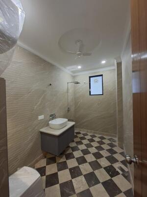 4 BHK Builder Floor in Huda, Gurgaon