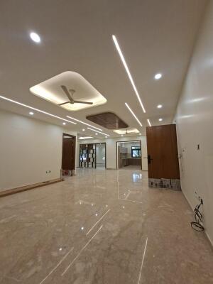 4 BHK Builder Floor in Huda, Gurgaon