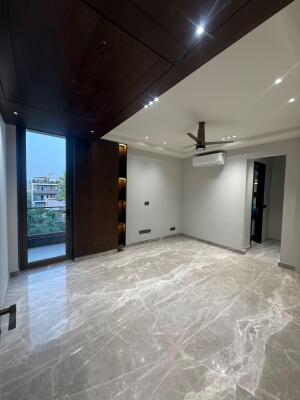4 BHK Builder Floor in Sector 14, Gurgaon