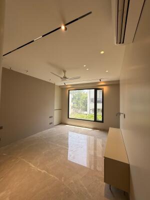 4 BHK Builder Floor in Sector 14, Gurgaon