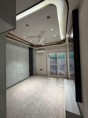 4 BHK Builder Floor in Sector 14, Gurgaon